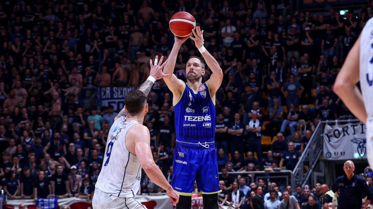 Offese a Baldi Rossi, la Fortitudo Bologna multata dalla FIP