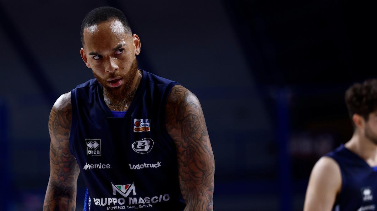 D'Angelo Harrison resta in A2? Scafati in pole per la guardia