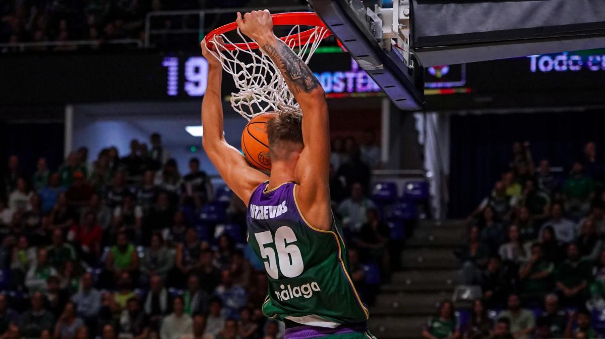 Artūras Butajevas lascia Malaga: va in NCAA a Florida