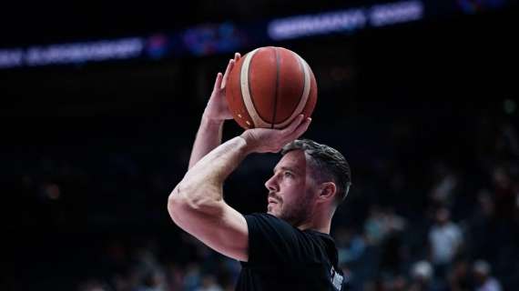 Eurobasket 2022 - Gli Sloveni infuriati sono andati al palazzetto in Taxi!