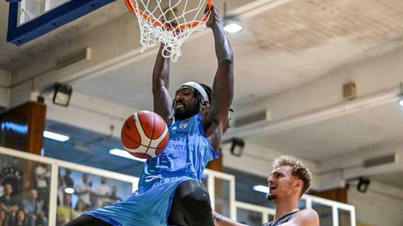 Dinamo Sassari, Chemnitz vince il primo scrimmage di Nuoro