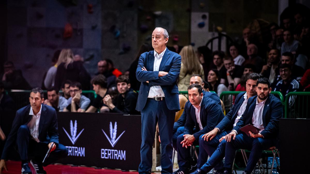 La Laguna Tenerife si separa dopo 10 anni da coach Txus Vidorreta