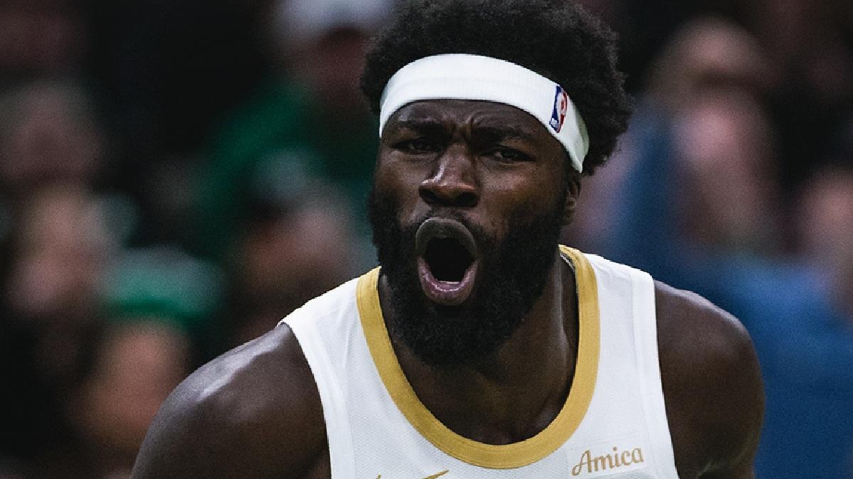 Boston si affida a un super Queta da record e piega i Sixers 