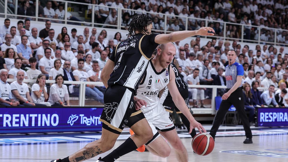 Corriere di Bologna: «Virtus, da salvare non c'è nulla»