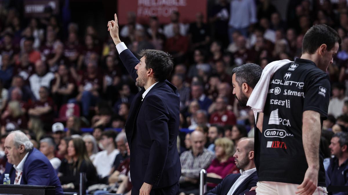 Derthona, Squarcina: "Per vincere non dobbiamo snaturare il nostro basket"