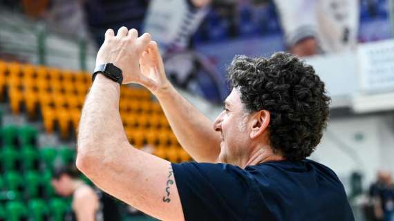 A1 F - Dinamo Sassari, coach Restivo presenta la nuova stagione