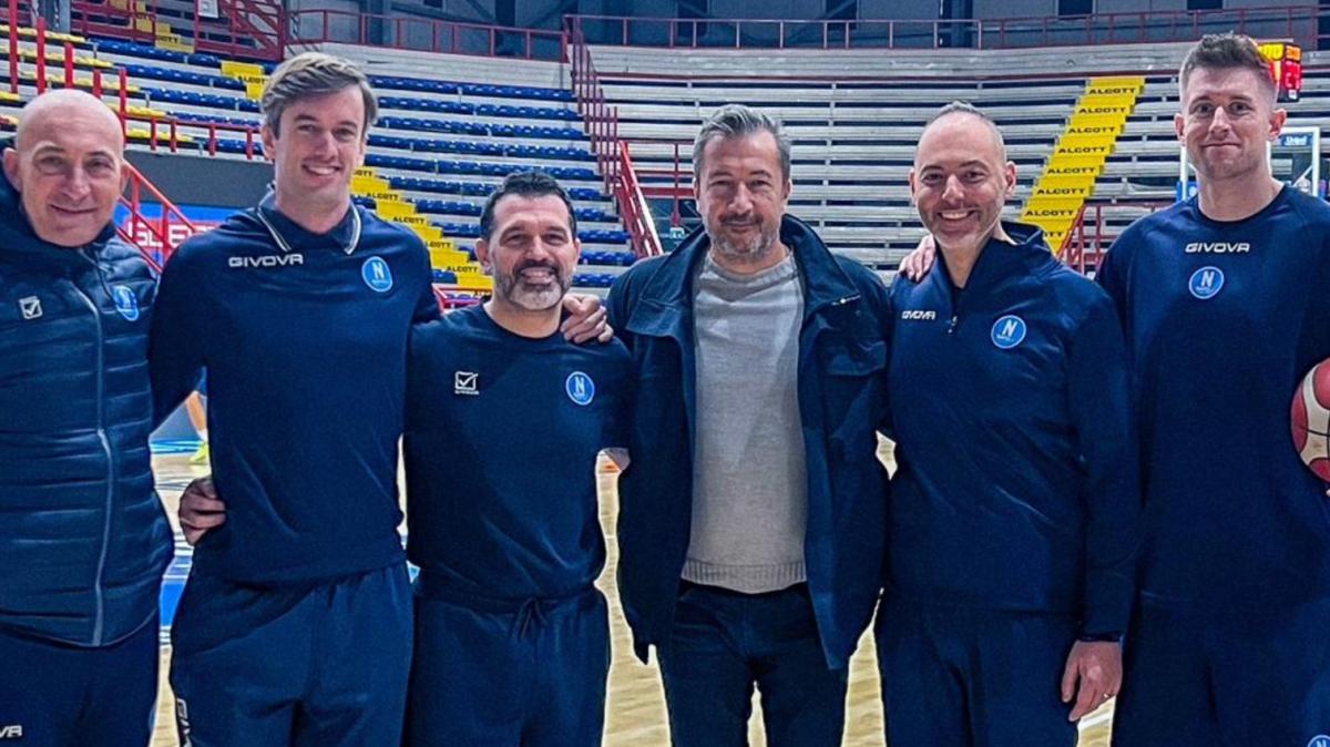 Il CT dell'Italbasket Banchi fa visita alla Guerri Napoli