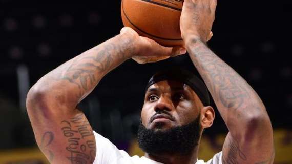 NBA - Un ferito LeBron James si scaglia contro la novità "play-in"