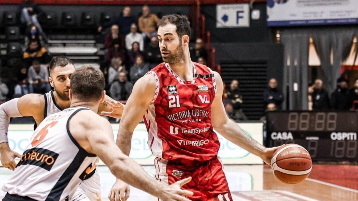 LIVE A2 - Quinta sconfitta consecutiva per Forlì, vince Pesaro e resta capolista 