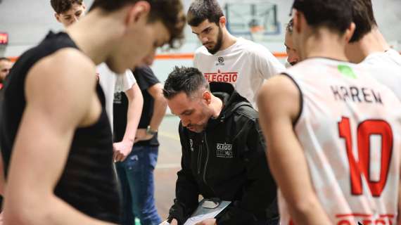 Serie B - Squali Oleggio al posticipo con la BC Servizi Basket Arezzo