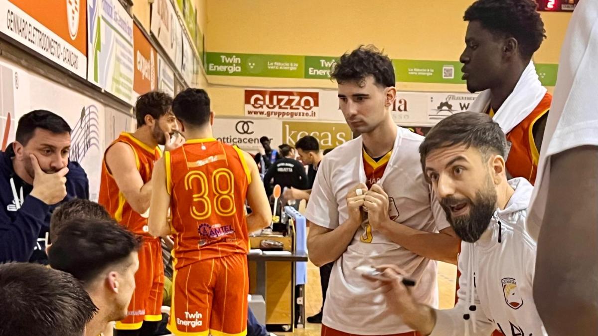 Serie B - Basket Academy piega la resistenza della Virtus Molfetta