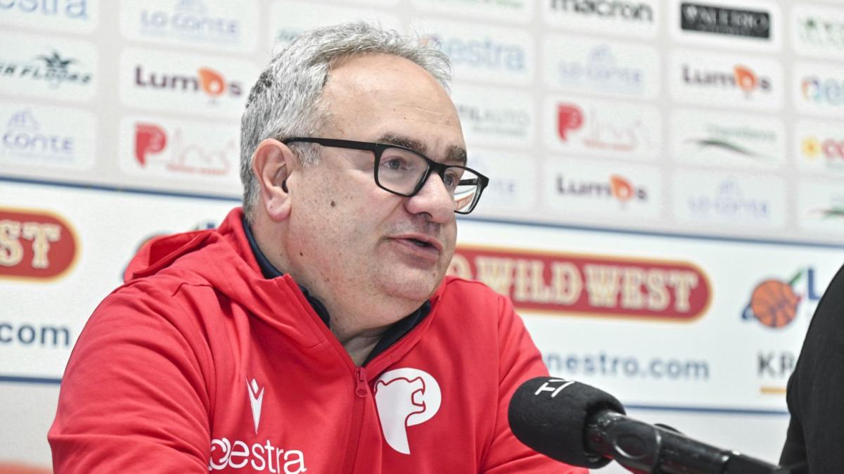 A2 - Pistoia, Sacripanti: «Ai giocatori chiederò che abbiamo bisogno di aiutarci a vicenda»