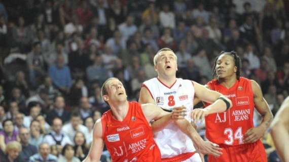 foto da www.pallacanestrovarese.it
