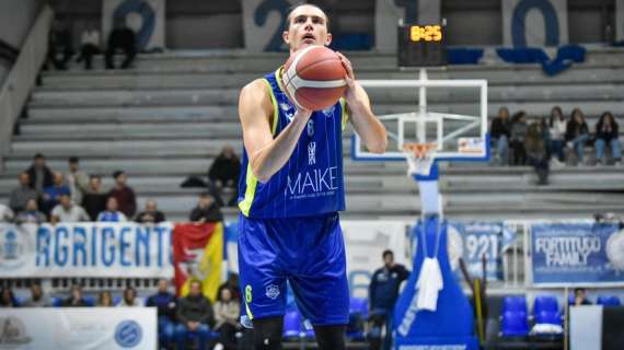 Serie B Playout - Virtus Ragusa sbanda nella ripresa, a Piombino va gara 1