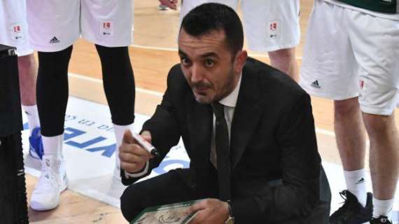 EuroLeague - Il Panathinaikos promuove capo allenatore Giorgos Vovoras