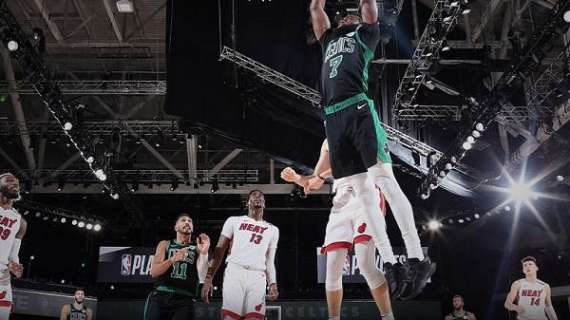 NBA Playoff - I Celtics non vogliono morire, Tatum respinge Miami