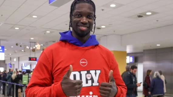 Olympiacos, è arrivato Nathan Mensah: esordio il 26 dicembre a Milano?