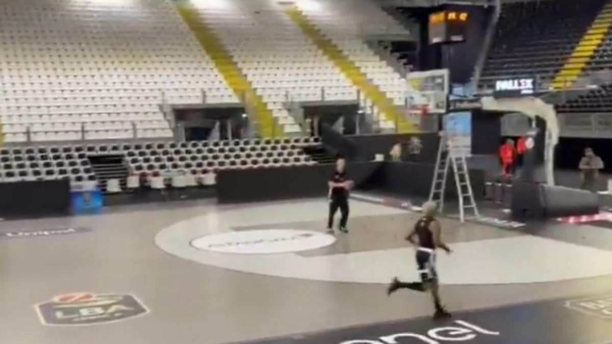 Virtus Bologna, Yago si allena subito dopo la partita con Varese