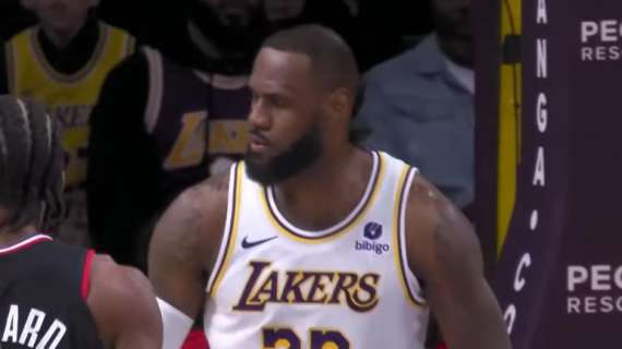 NBA - I Lakers tornano a vincere nel derby di Los Angeles contro i Clippers