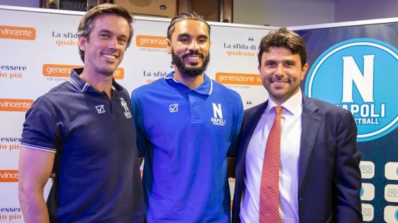 Napoli, il main sponsor Generazione Vincente presenta il playmaker Naz Mitrou-Long