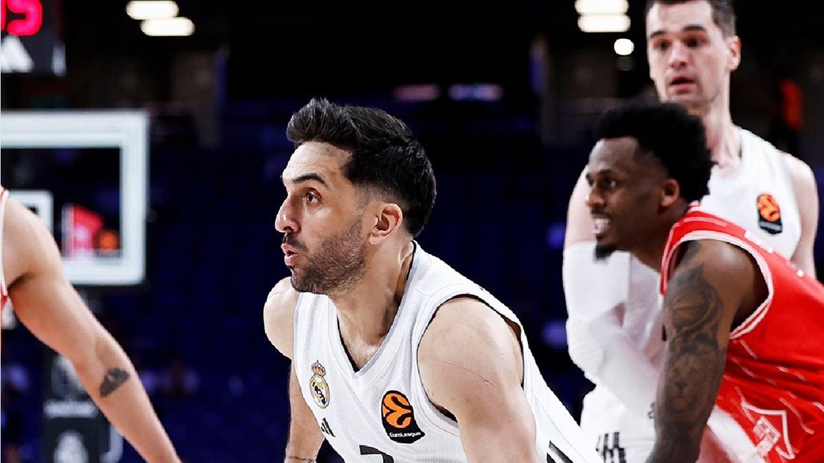 Il Real Madrid soffre nel finale ma piega Hapoel e apre la serie sull' 1-0