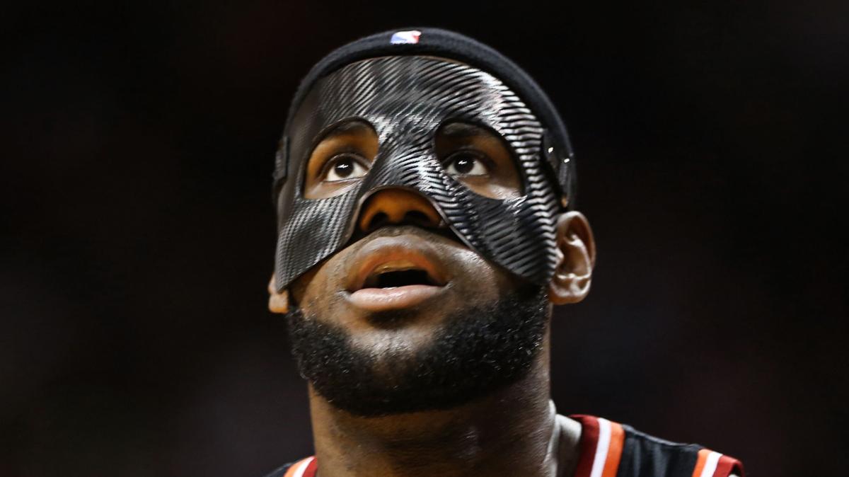 Il 3 marzo 2014, un "Masked LeBron James" realizzo il career high di punti