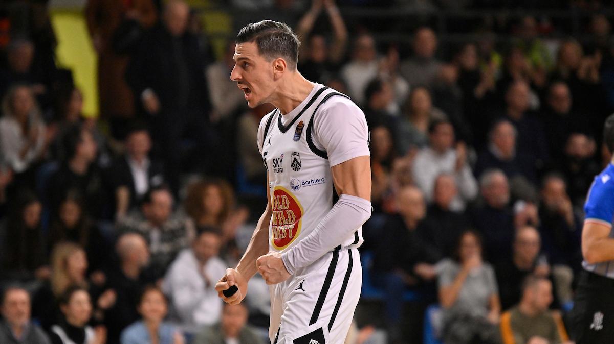 Udine, Alibegovic: "Siamo rimasti concentrati, un grande step per il nostro obiettivo"