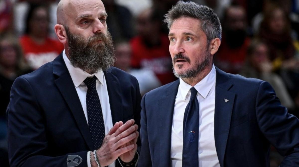 MERCATO LBA - Trento: Pozzecco pronto in caso di esonero Cancellieri?