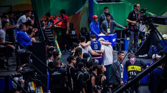 LBA - Virtus Bologna, Ognjen Dobric esce per infortunio nella finale Mondiali