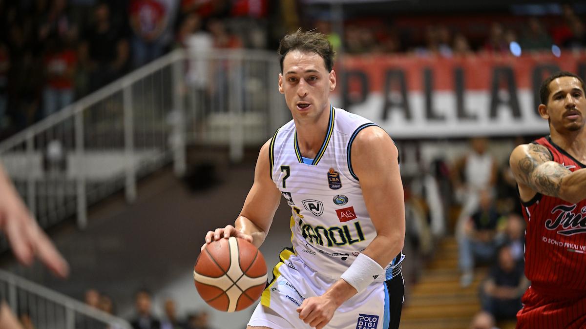 Davide Casarin: c'è la chiamata NBA da Houston per la Summer League