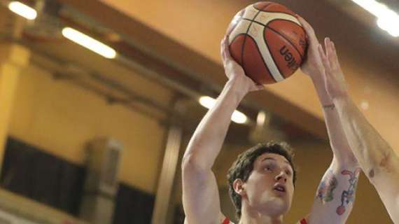 Serie B - Oleggio Magic Basket: chiamata in A2 per Luca Valentini