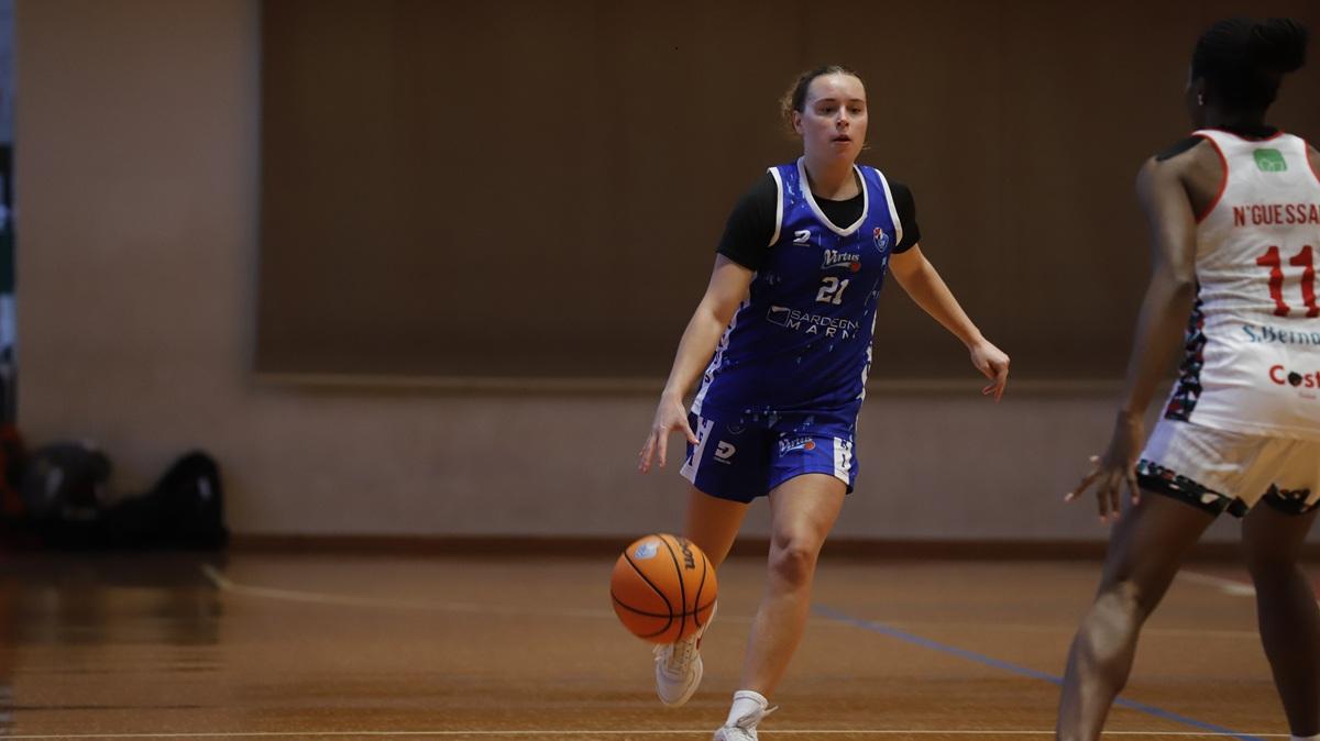 A2 F - La Sardegna Marmi Cagliari combatte per 40’ ma si arrende al Costa Masnaga