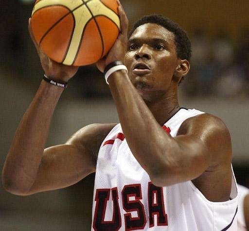 Chris Bosh firma per Miami