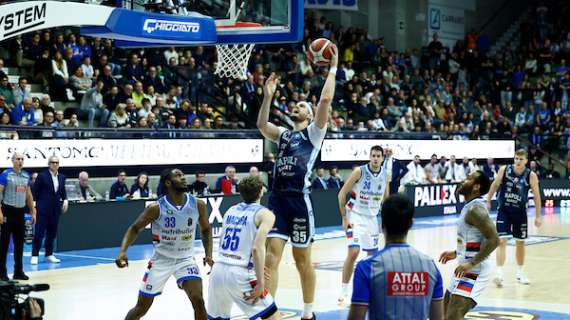 LIVE LBA - Il Napoli Basket espugna il Palaverde di una Nutribullet nervosa