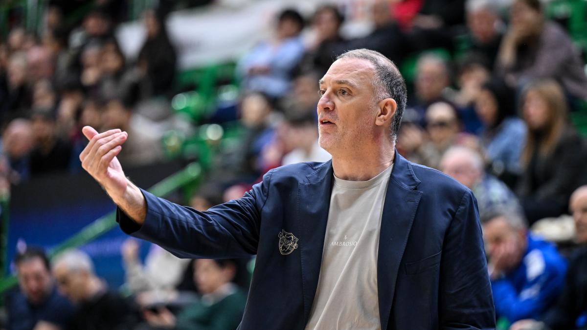 Sassari, Mrsic: «Non siamo riusciti a rispondere. Ora recuperiamo tutti con la pausa»