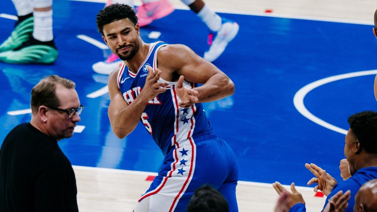 I Clippers fanno la corsa ma nel debutto di George Maxey ribalta tutto per i Sixers