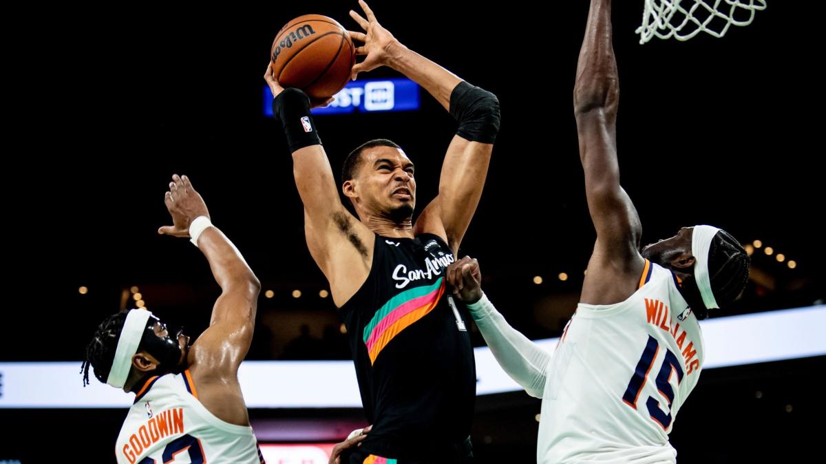 Gli Spurs un anno dopo l'annuncio della trombosi venosa di Victor Wembanyama