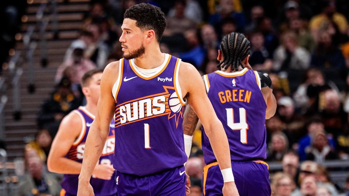 Booker trascina i Suns a Indianapolis alla quarta vittoria consecutiva