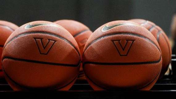 NCAA - Vanderbilt esonera l'ex stella NBA Jerry Stackhouse