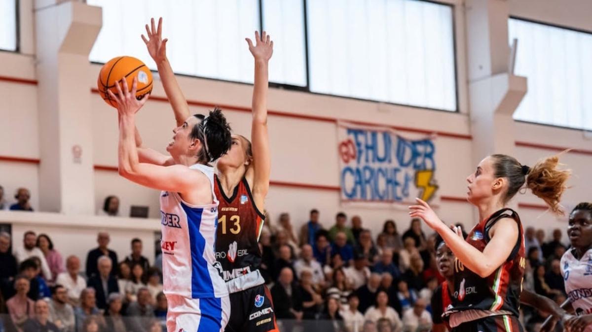 A2 F - Ilaria Bonvecchio ancora playmaker a Matelica