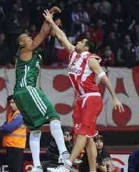 L'Olympiakos vince il derby tra le polemiche, mentre il Barcellona segna un nuovo record nella sua storia. Sconfitta a sorpresa per il Fenerbache, tutto facile invece per Real Madrid, Efes e Unics.