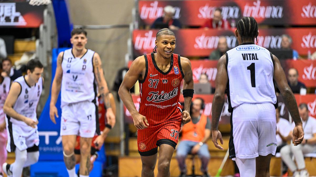 Tortona e Trieste, è scontro diretto per il quinto posto