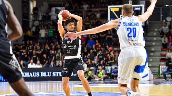 LIVE LBA - Trento sbanca il PalaSerradimigni, sconfitta Sassari