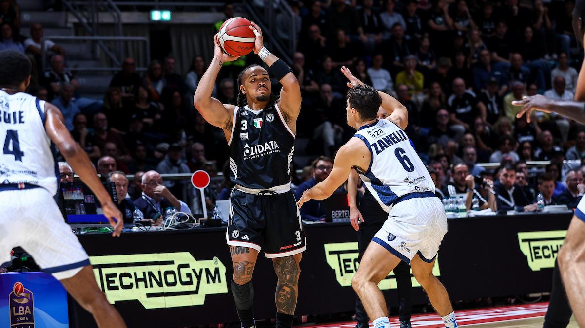 Serie A, penultimo atto: Sassari rischia la retrocessione, cosa può accadere oggi