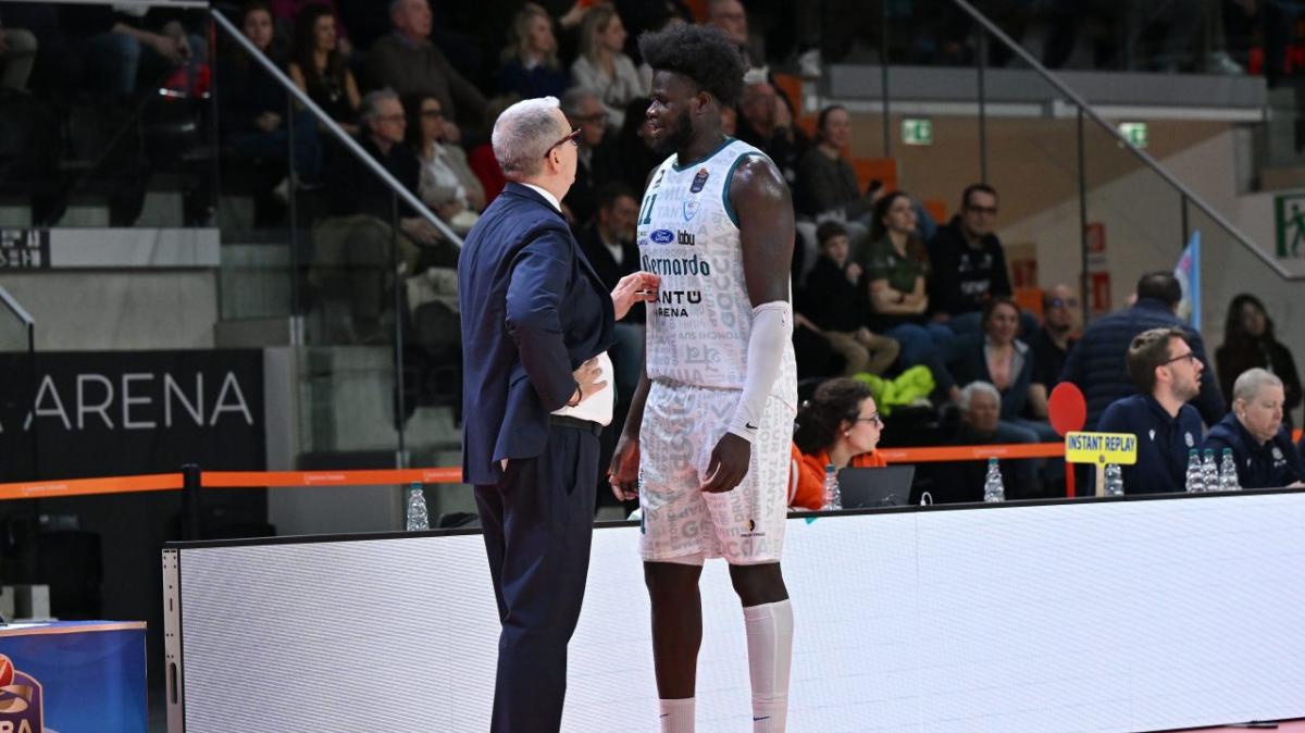 Cantù, De Raffaele: «Dobbiamo imparare la lezione e resettare»