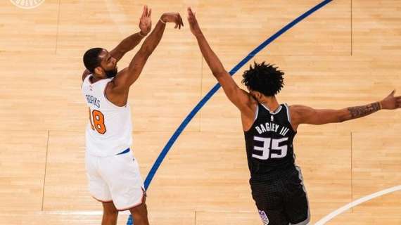 NBA - I Knicks si divertono contro l'allegra difesa di Sacramento