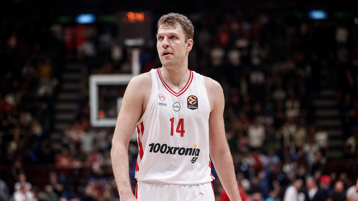 Olympiacos verso la Virtus Bologna: in 3 out, Vezenkov in dubbio