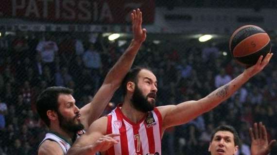 Spanoulis torna a fare il fenomeno, l'Olympiakos schianta il Panathinaikos