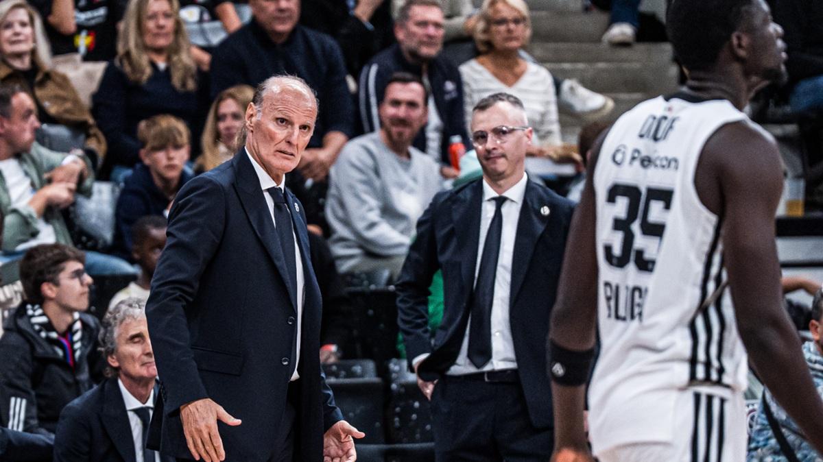 Virtus Bologna, Ivanovic: «Giocando così è difficile rimanere in partita»