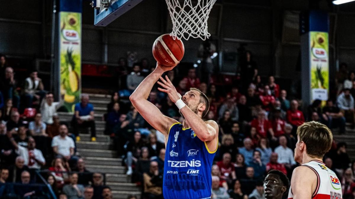 Verona si prende la rivincita: Poser guida il successo su Rimini